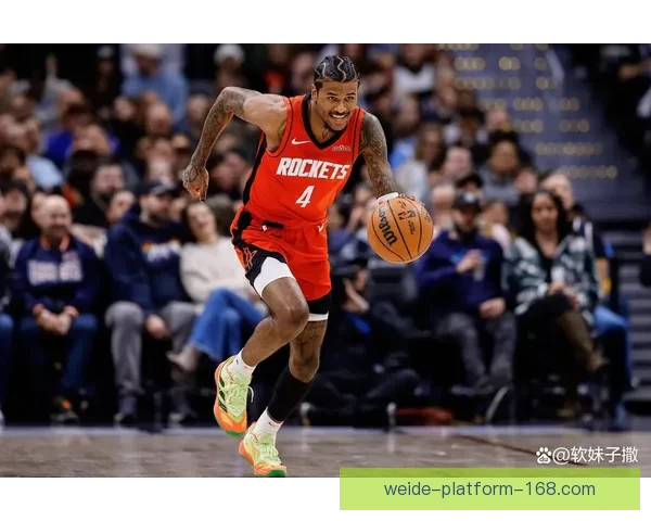 太阳主帅：格林未伤病只是球队采用小个阵容 布克全力竞争上场